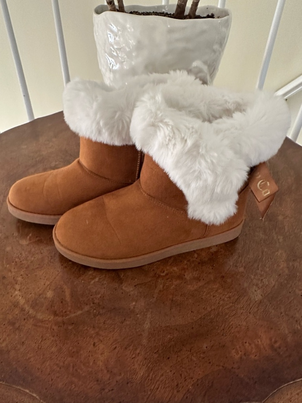 Juicy Couture women size 8 Booty